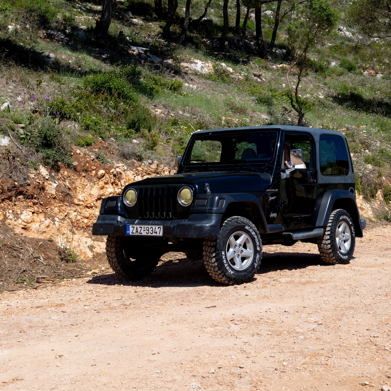 Why Renting a Car Is a Great Choice for Your Zakynthos Holiday — image 1
